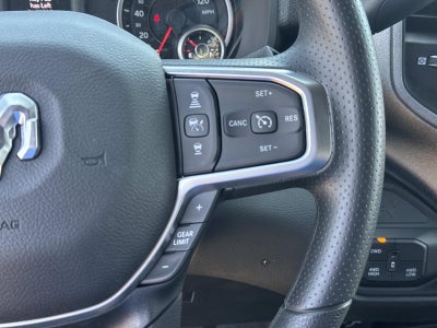 2026 RAM Ram 2500 RAM 2500 BLACK EXPRESS CREW CAB 4X4 6'4' BOX
