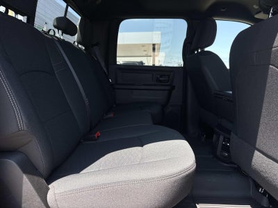 2026 RAM Ram 2500 RAM 2500 BLACK EXPRESS CREW CAB 4X4 6'4' BOX
