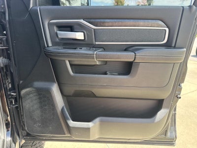 2022 RAM 2500 Big Horn Crew Cab 4x4 6'4' Box