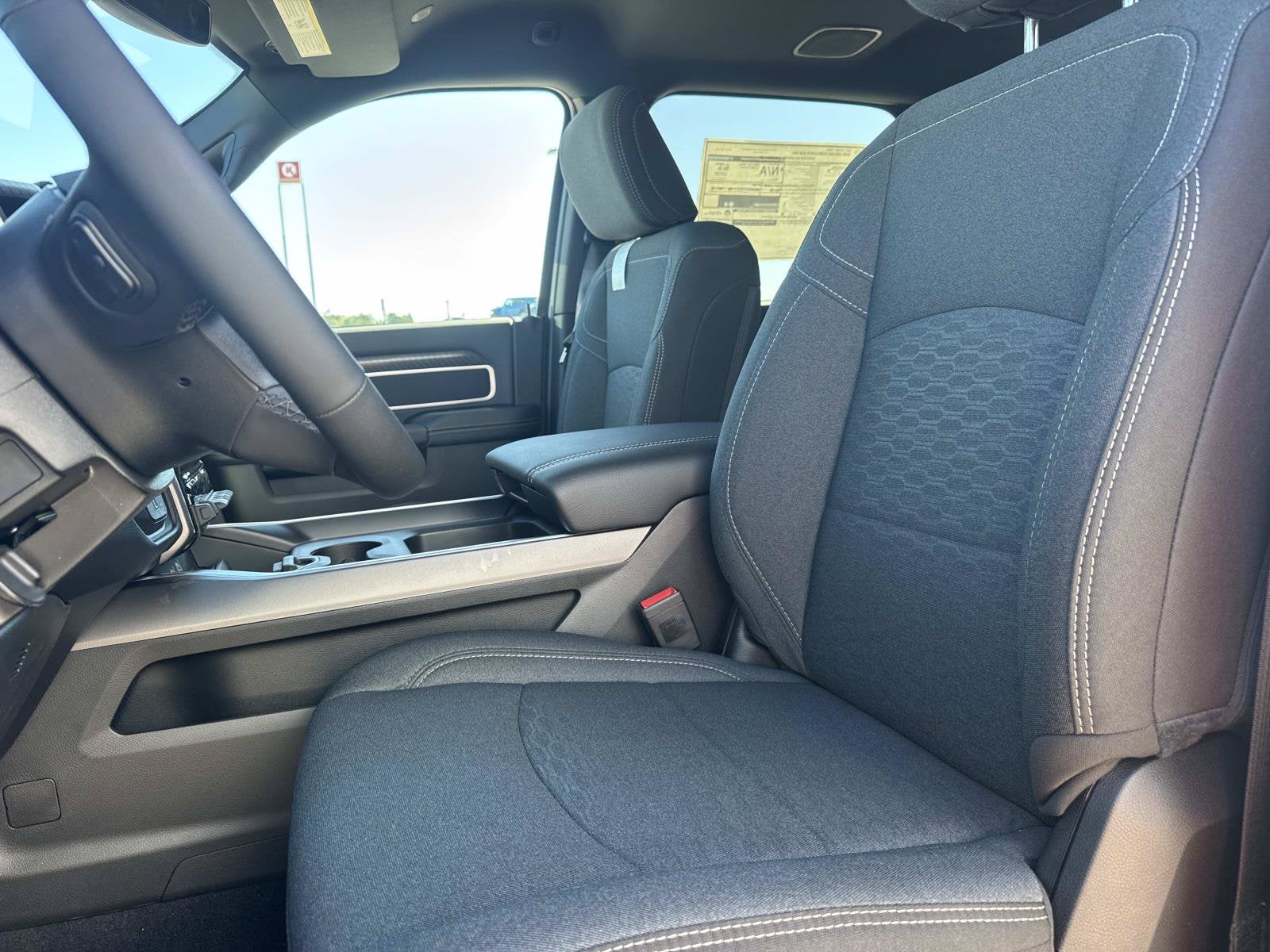 2027 RAM Ram 2500 RAM 2500 BIG HORN CREW CAB 4X4 6'4' BOX