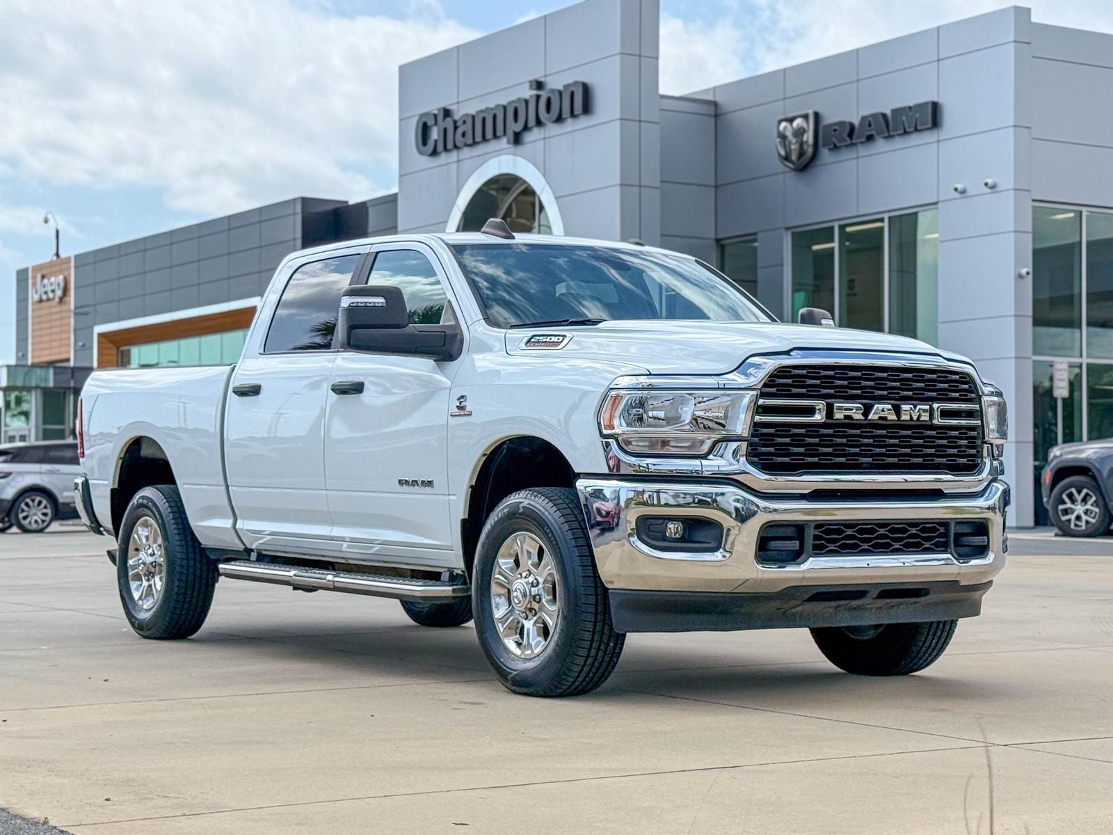 2024 RAM 2500 Big Horn Crew Cab 4x4 6'4' Box