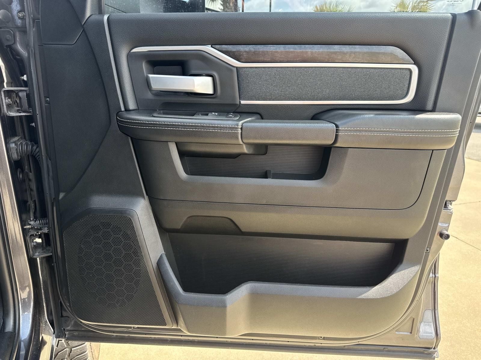 2022 RAM 2500 Big Horn Crew Cab 4x4 6'4' Box