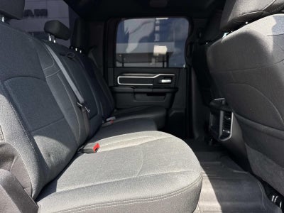 2022 RAM 2500 Big Horn Crew Cab 4x4 6'4' Box