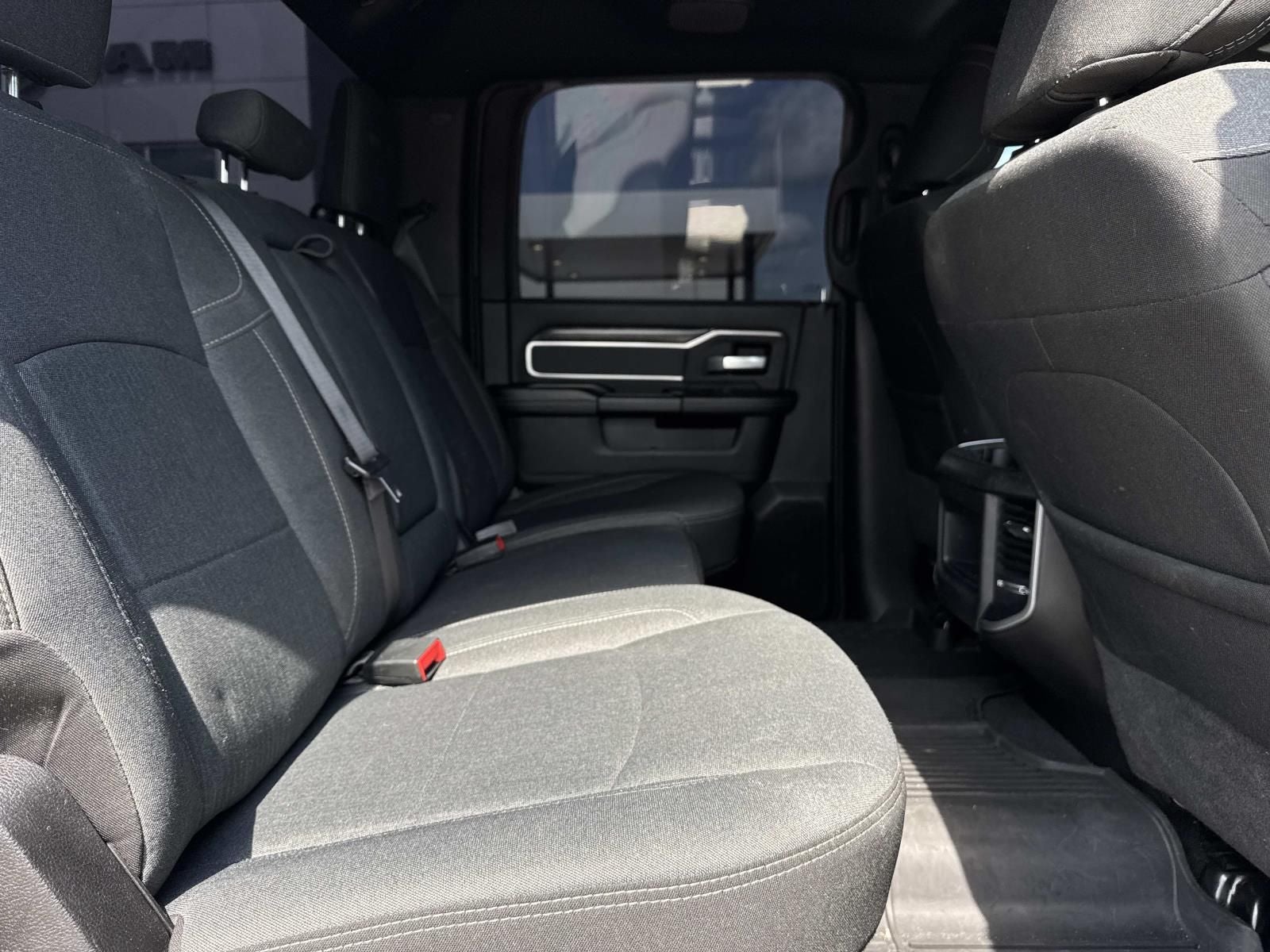 2022 RAM 2500 Big Horn Crew Cab 4x4 6'4' Box