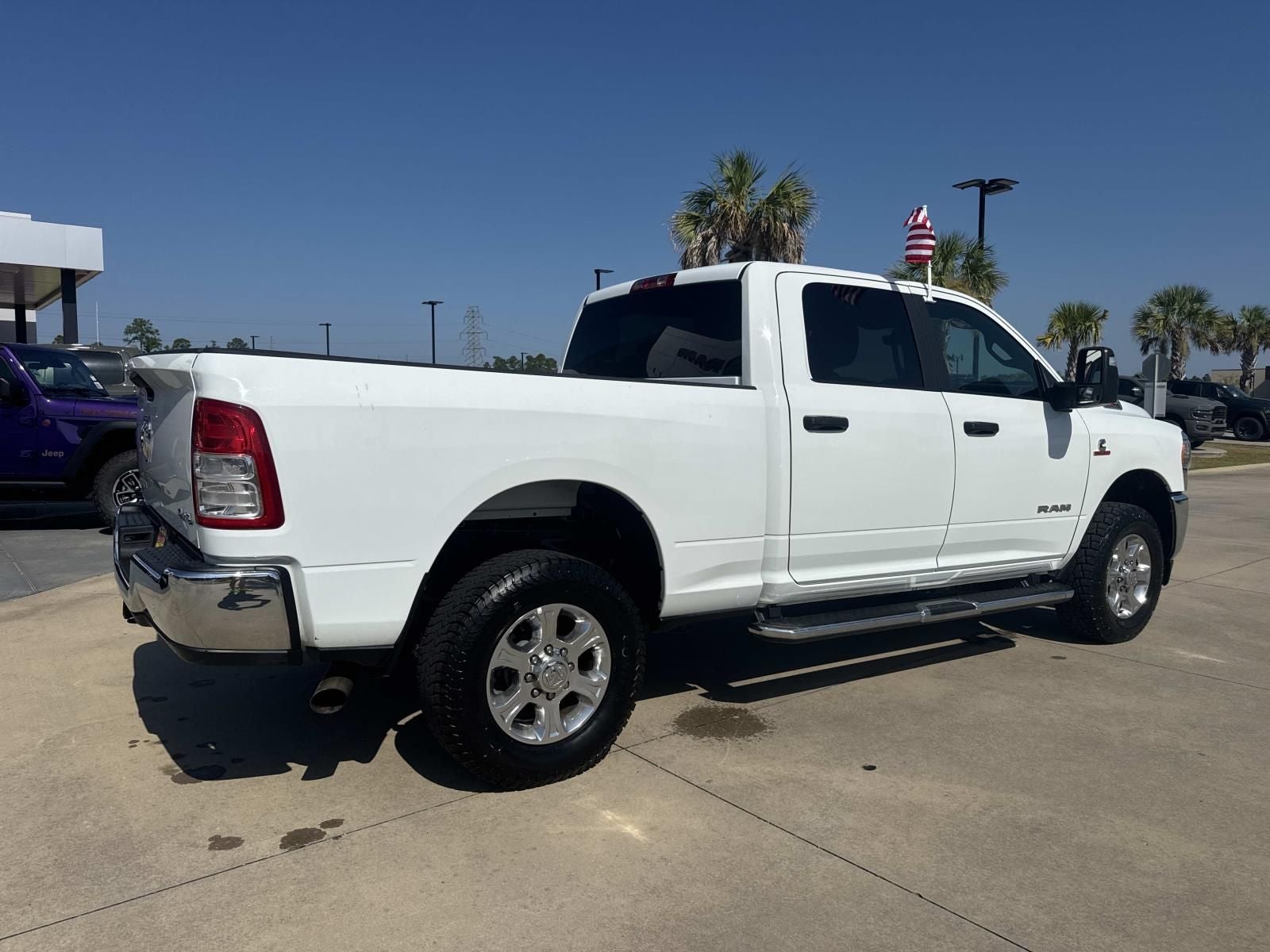 2024 RAM 2500 Big Horn Crew Cab 4x4 6'4' Box