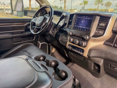 2020 RAM 2500 Laramie Crew Cab 4X4 6'4' Box