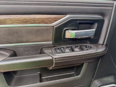 2020 RAM 2500 Laramie Crew Cab 4X4 6'4' Box