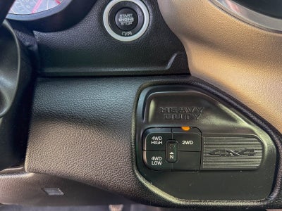 2020 RAM 2500 Laramie Crew Cab 4X4 6'4' Box