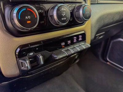 2020 RAM 2500 Laramie Crew Cab 4X4 6'4' Box