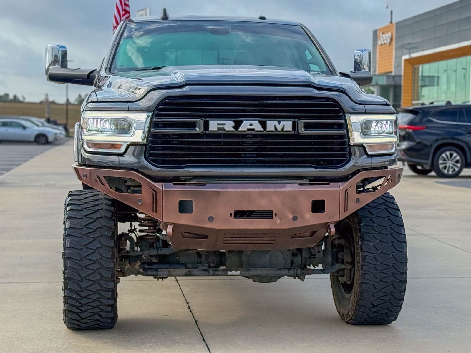 2020 RAM 2500 Laramie Crew Cab 4X4 6'4' Box
