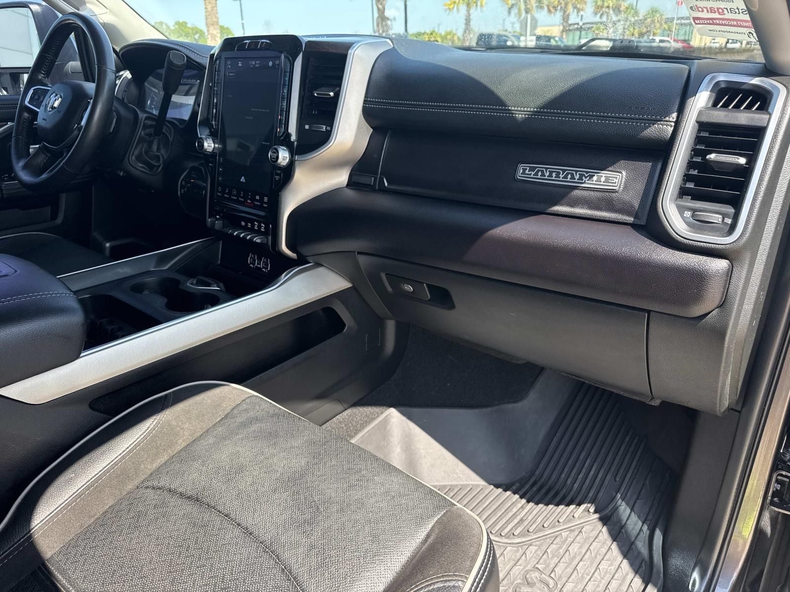 2023 RAM 2500 Laramie Crew Cab 4x4 6'4' Box