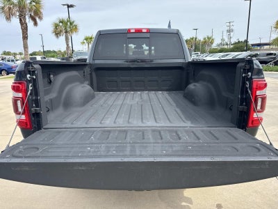 2022 RAM 2500 Laramie Crew Cab 4x4 6'4' Box