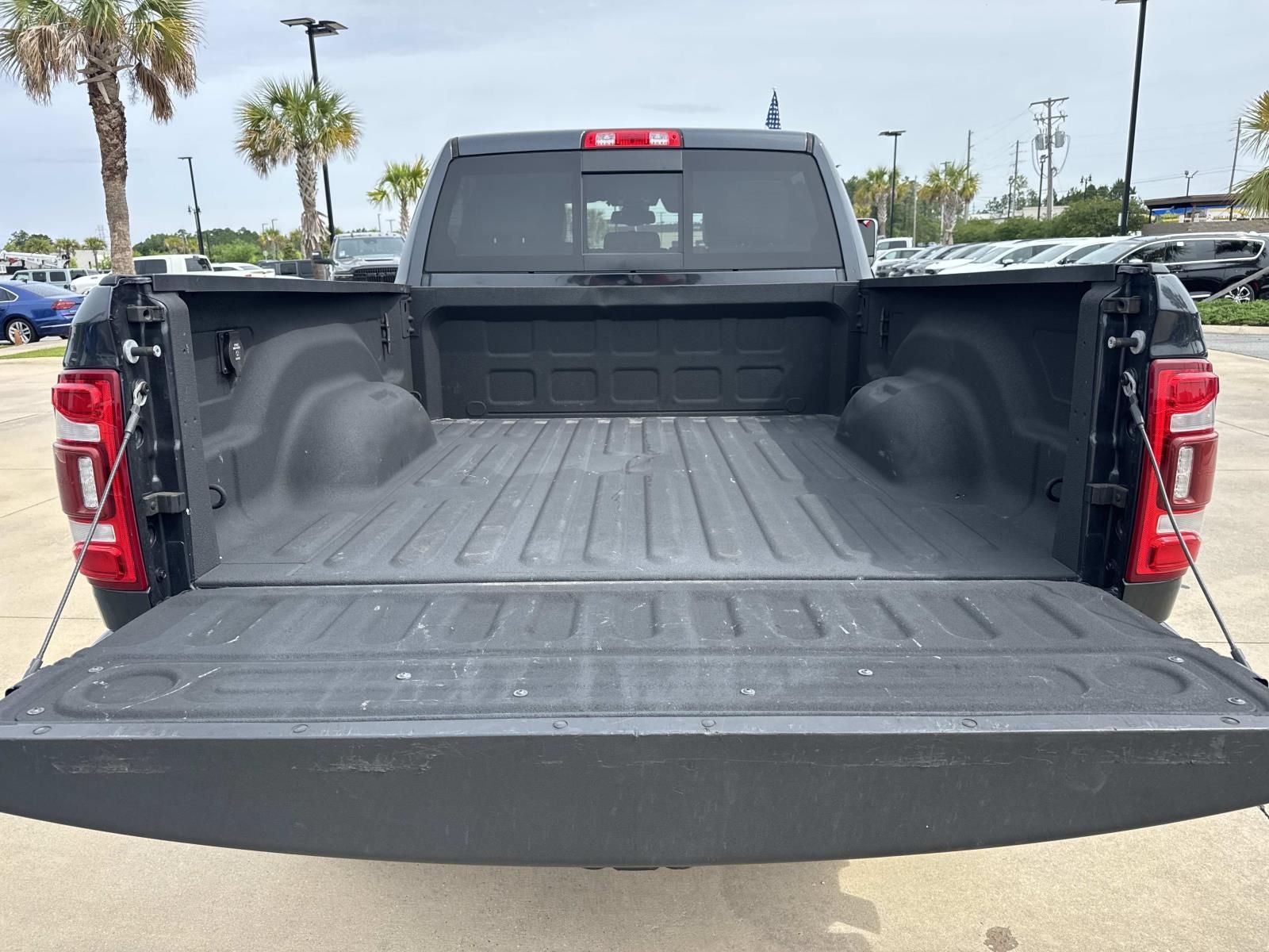 2022 RAM 2500 Laramie Crew Cab 4x4 6'4' Box