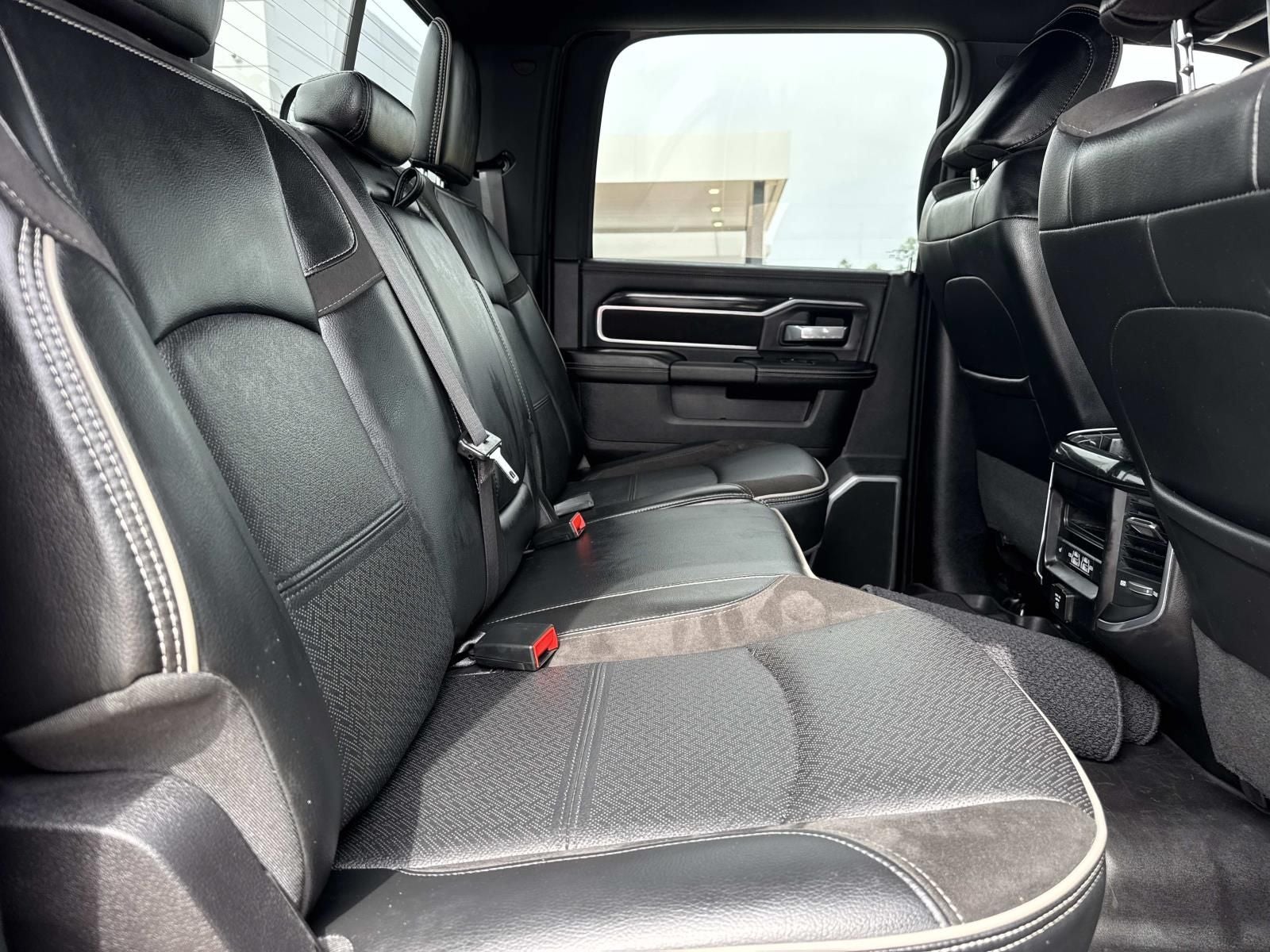 2022 RAM 2500 Laramie Crew Cab 4x4 6'4' Box