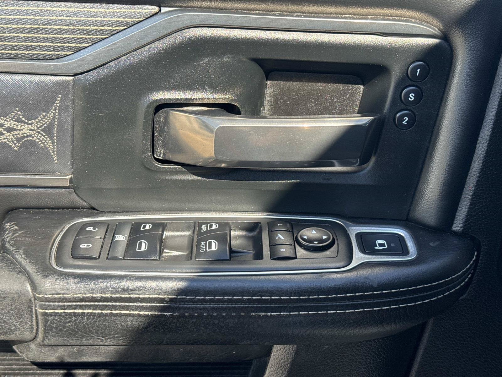 2019 RAM 2500 Limited Crew Cab 4x4 6'4' Box