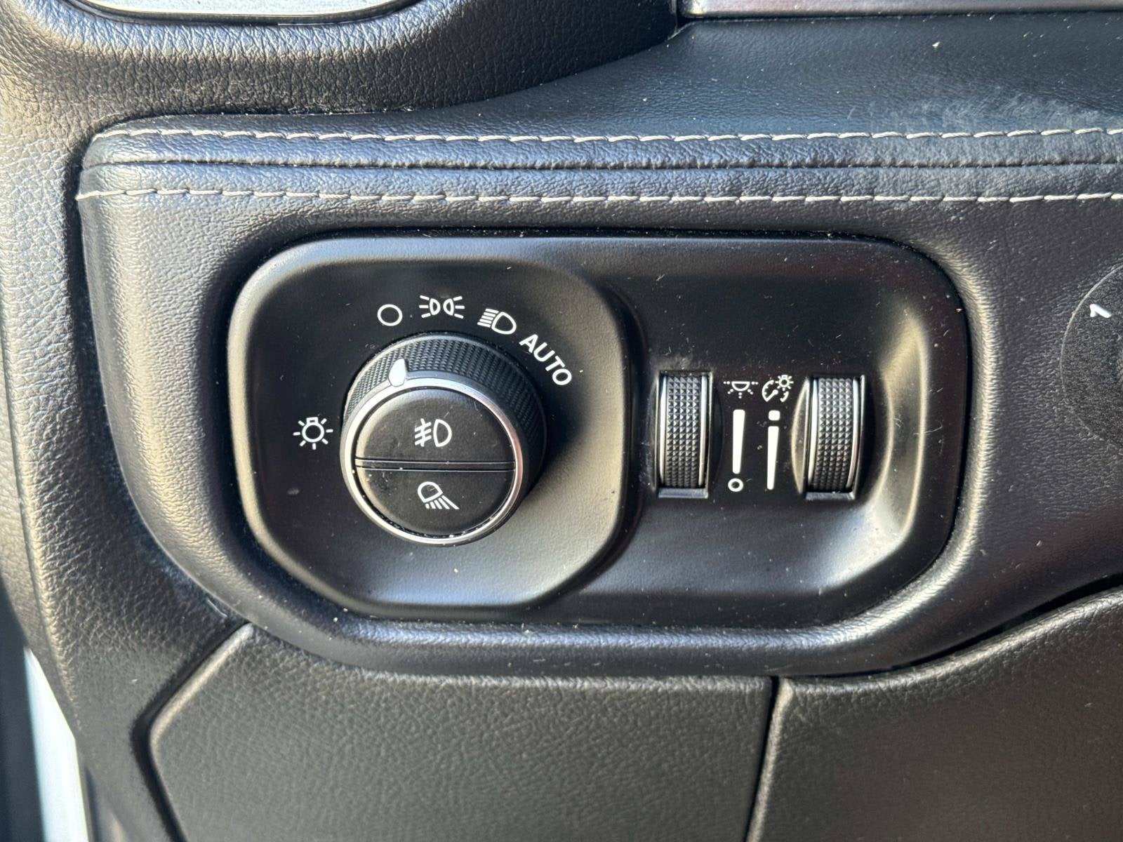 2019 RAM 2500 Limited Crew Cab 4x4 6'4' Box
