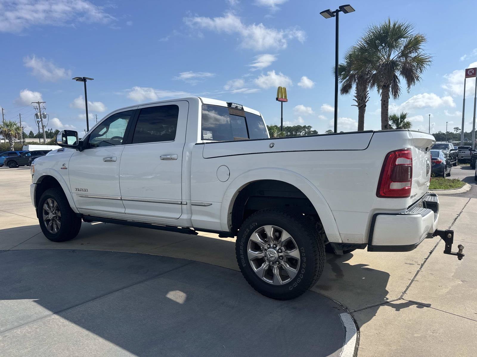 2019 RAM 2500 Limited Crew Cab 4x4 6'4' Box