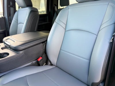 2026 RAM Ram 5500 Chassis Cab RAM 5500 TRADESMAN CHASSIS CREW CAB 4X4 84' CA