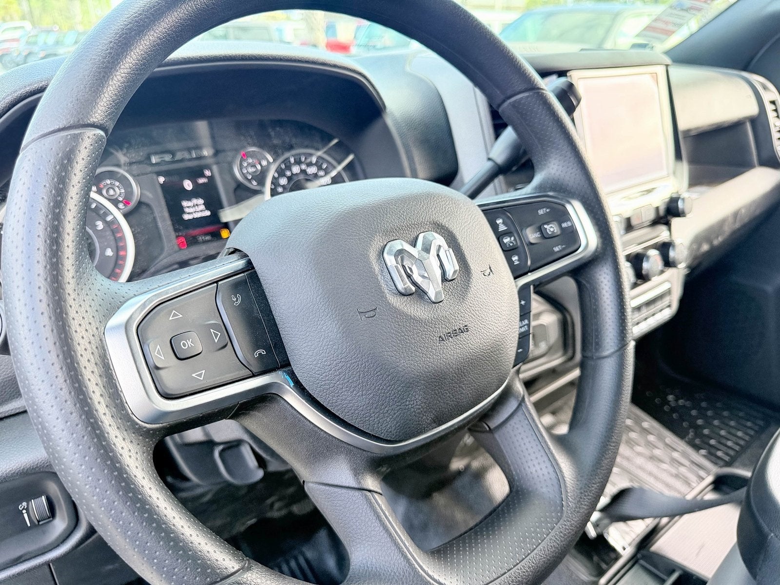 2026 RAM Ram 5500 Chassis Cab RAM 5500 TRADESMAN CHASSIS CREW CAB 4X4 84' CA