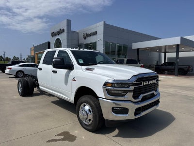 2026 RAM 3500 Chassis RAM 3500 TRADESMAN CREW CAB CHASSIS 4X4 60' CA