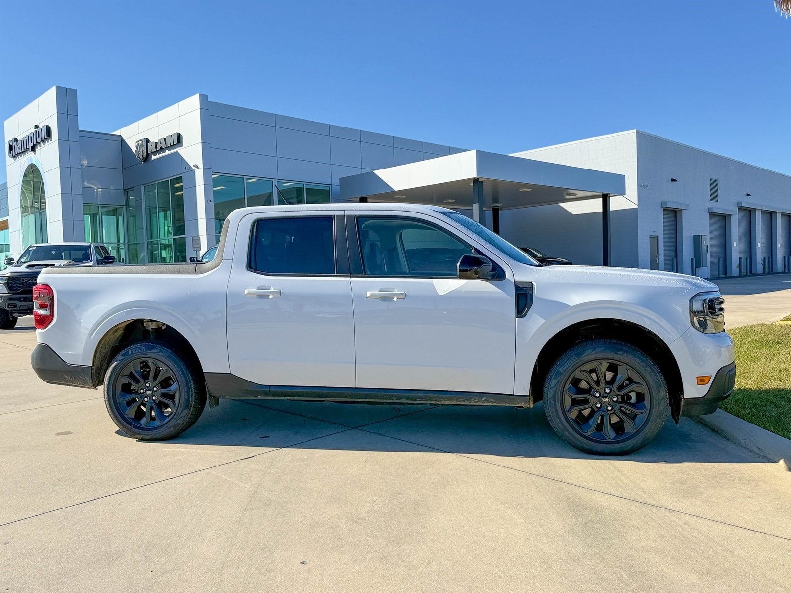 2024 Ford Maverick Lariat
