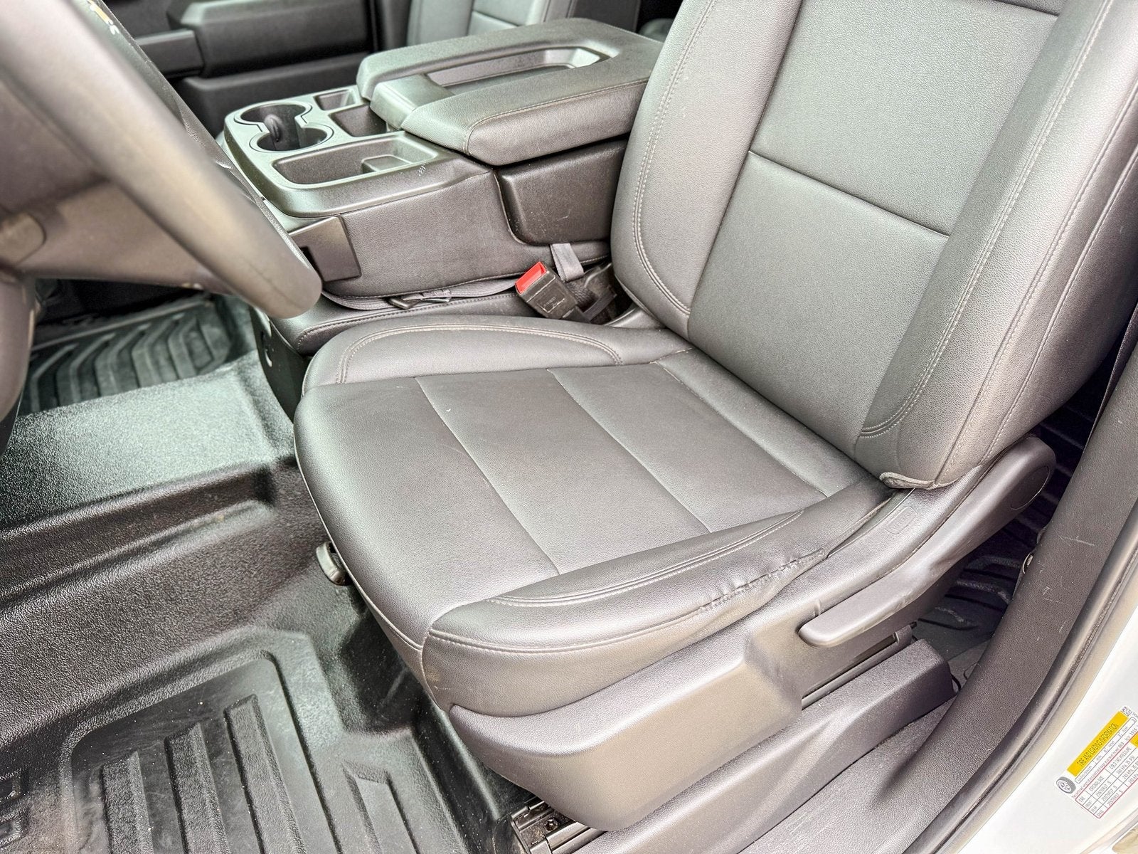 2023 Chevrolet Silverado 1500 2WD Crew Cab Standard Bed WT