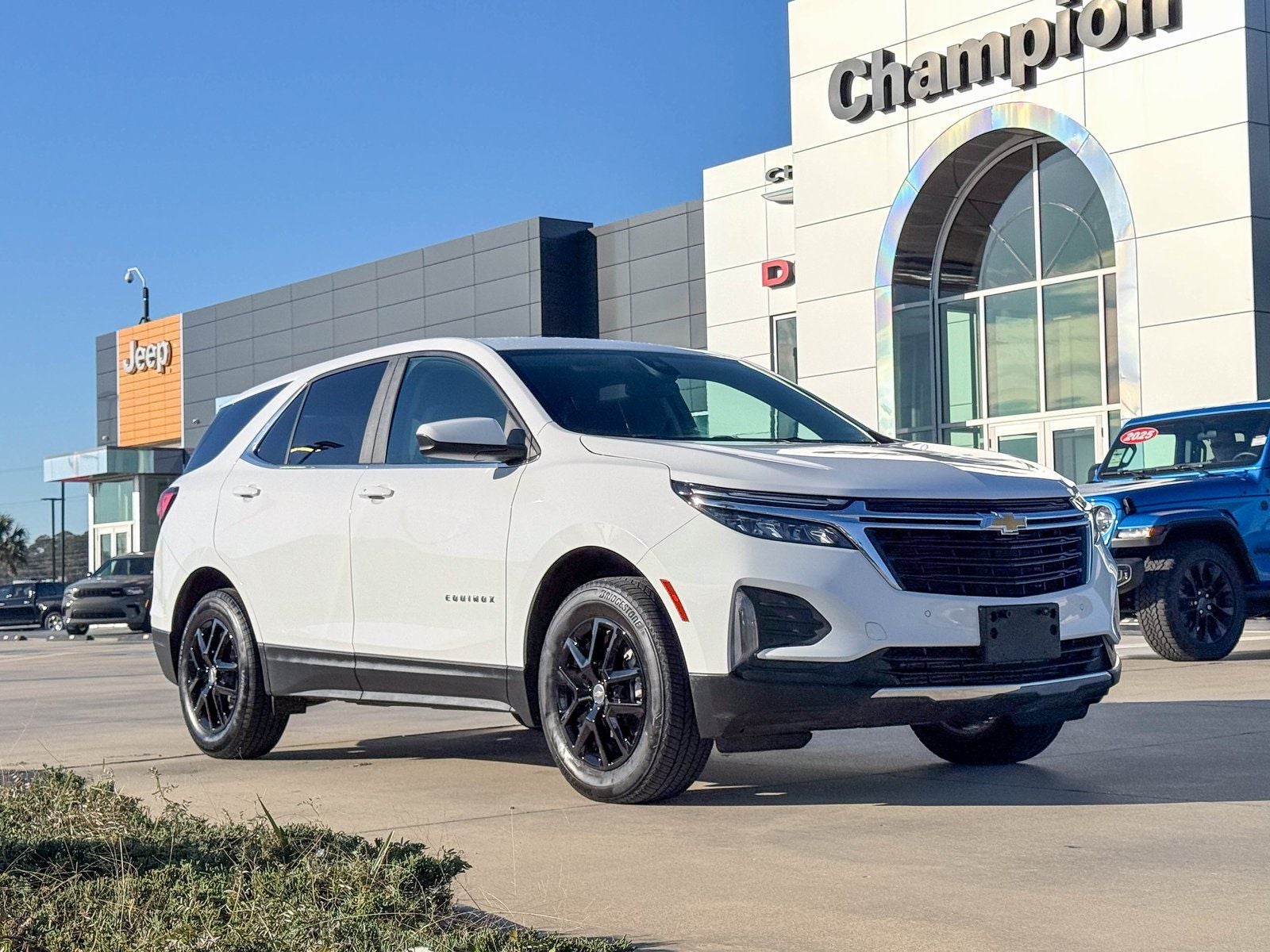 2024 Chevrolet Equinox AWD LT