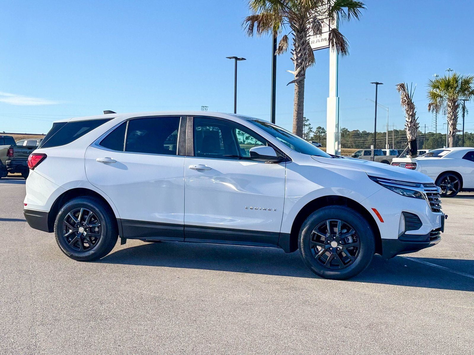 2024 Chevrolet Equinox AWD LT
