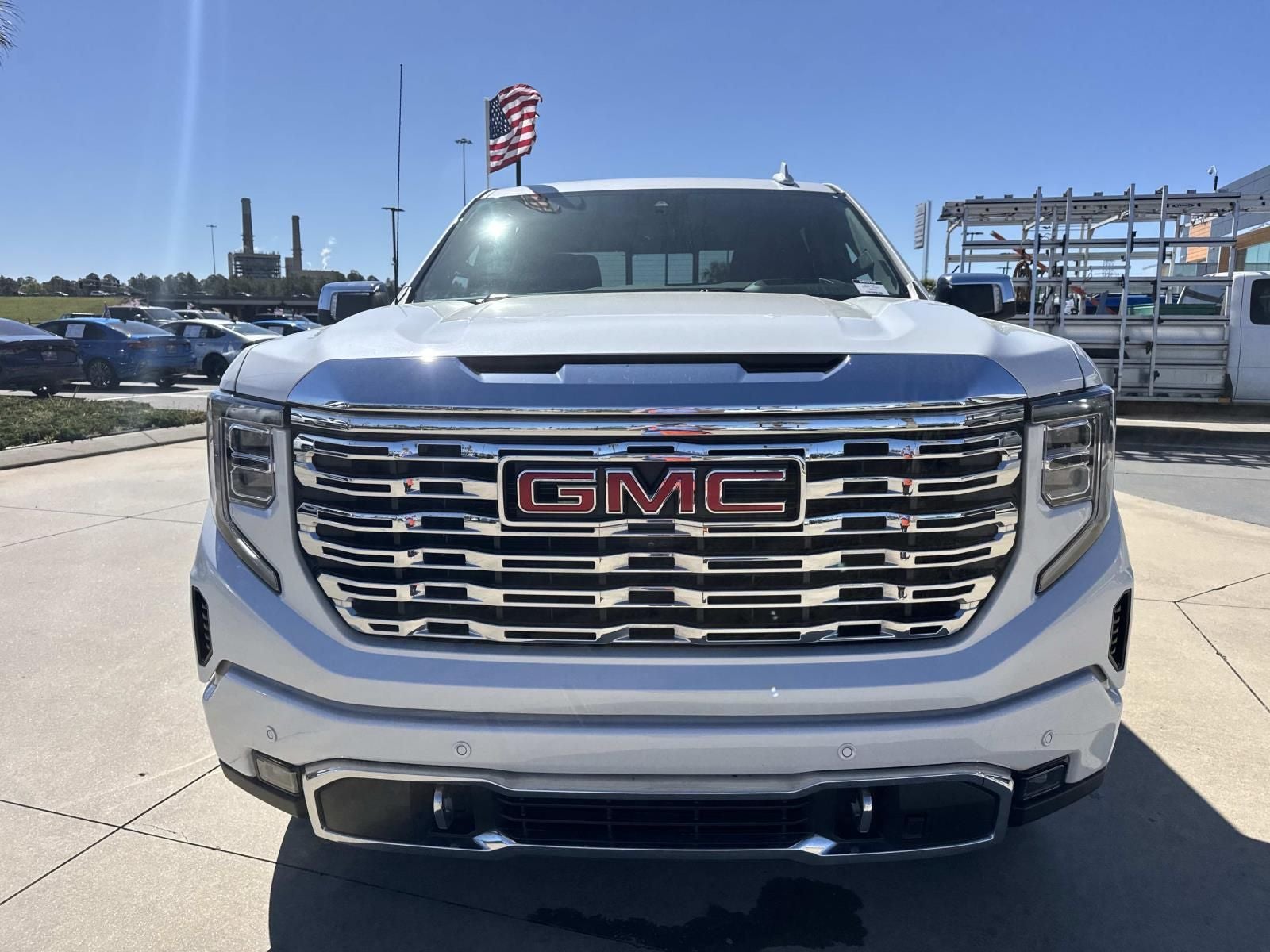 2024 GMC Sierra 1500 2WD Crew Cab Short Box Denali