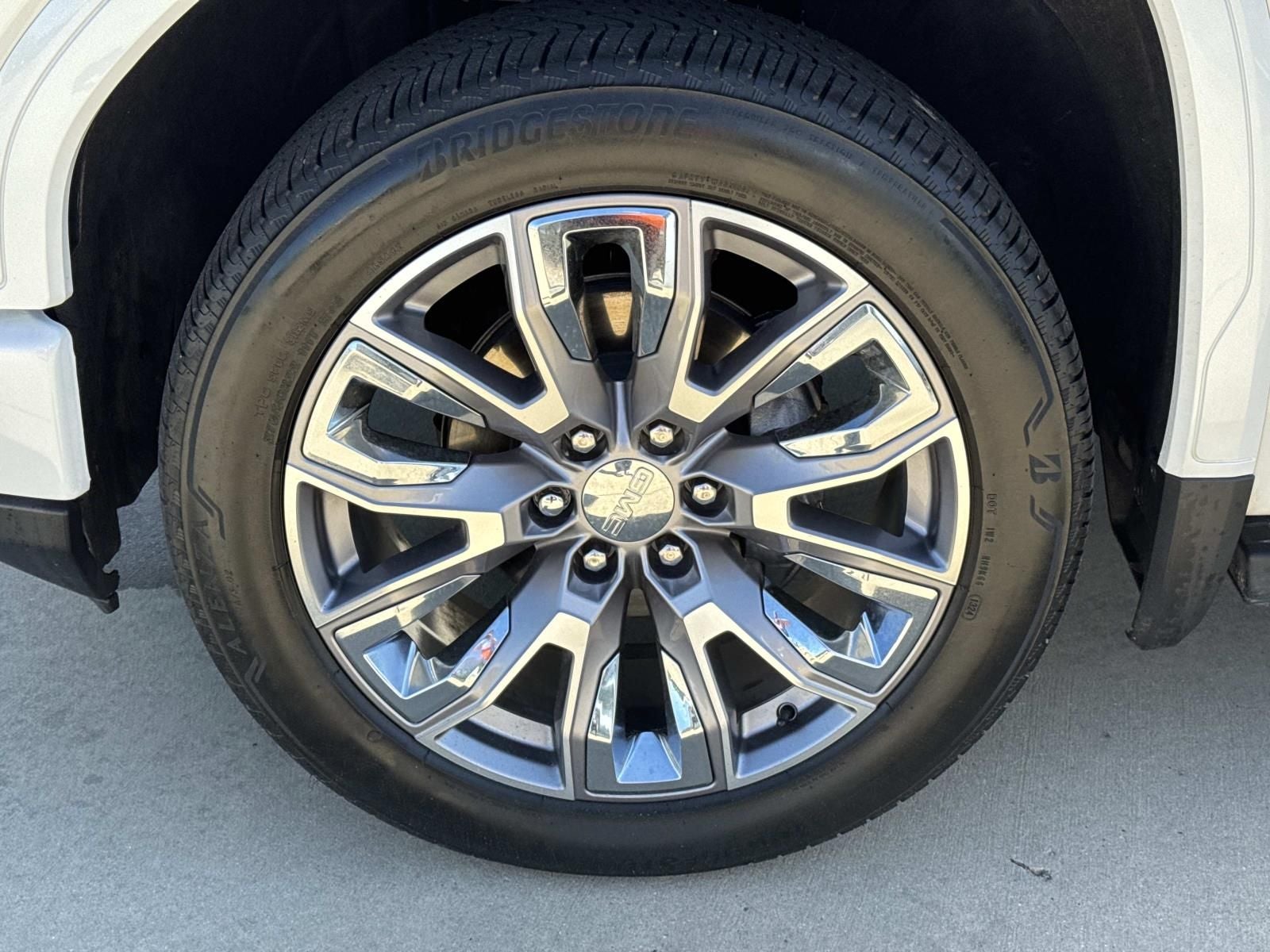 2024 GMC Sierra 1500 2WD Crew Cab Short Box Denali