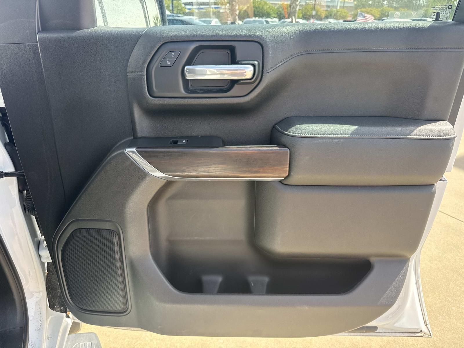 2021 GMC Sierra 1500 4WD Crew Cab Short Box SLT