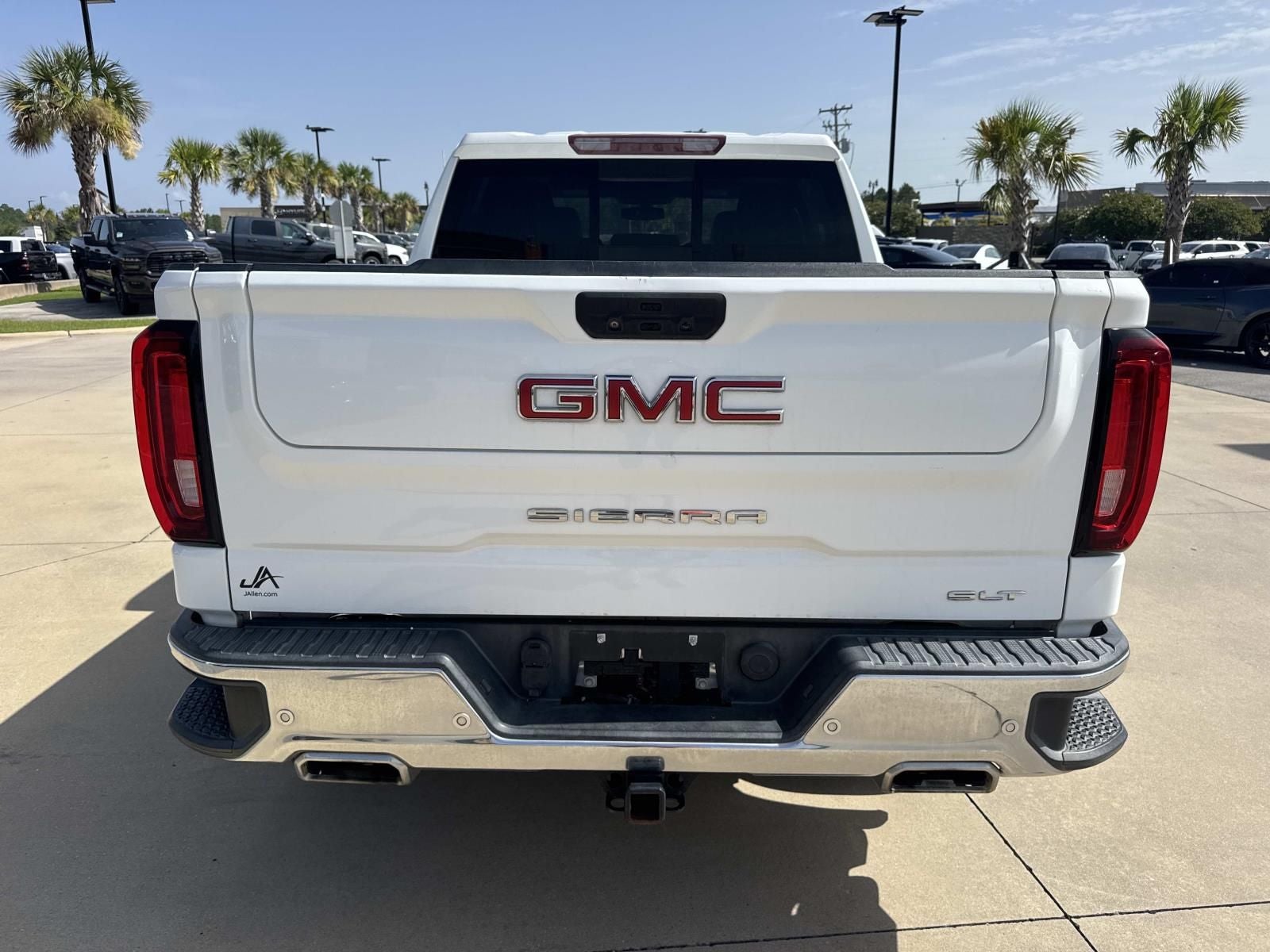 2021 GMC Sierra 1500 4WD Crew Cab Short Box SLT