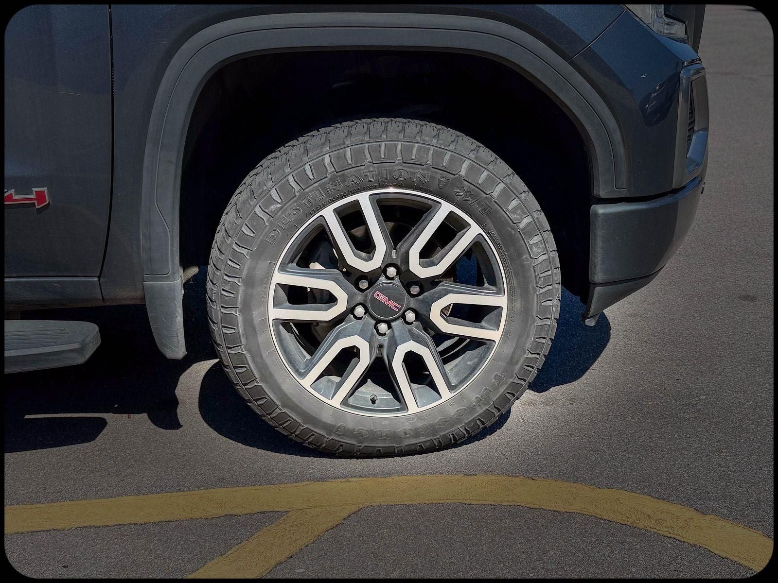 2020 GMC Sierra 1500 4WD Crew Cab Short Box AT4