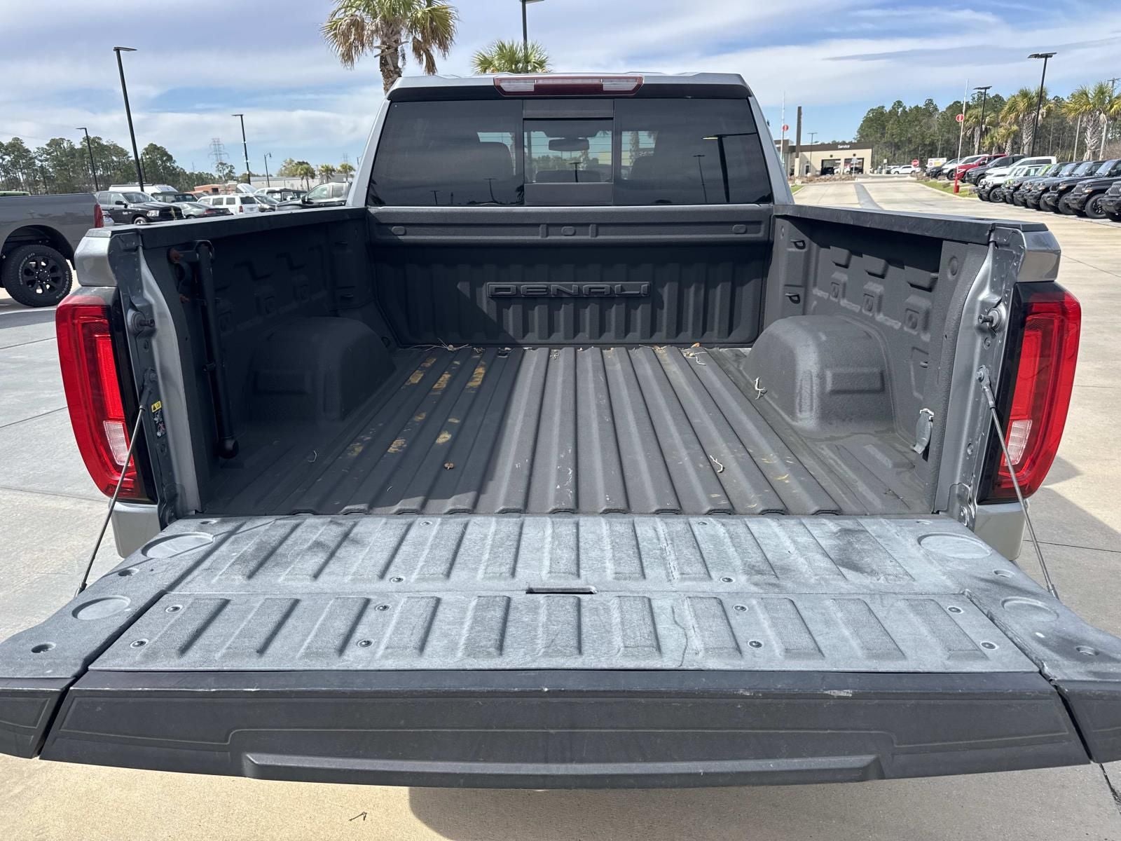 2020 GMC Sierra 1500 4WD Crew Cab Short Box Denali