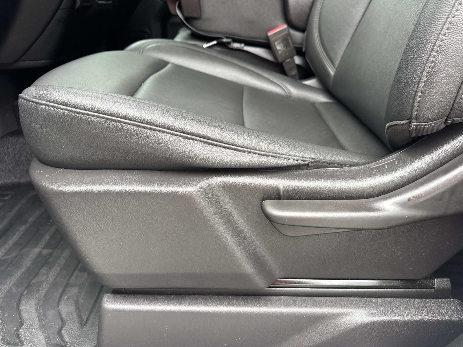 2024 GMC Sierra 1500 4WD Crew Cab Short Box Pro