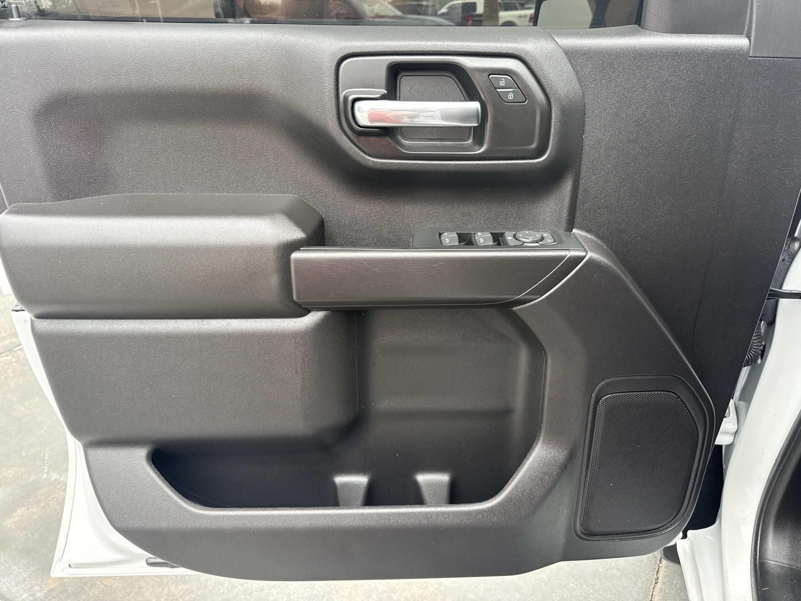 2024 GMC Sierra 1500 4WD Crew Cab Short Box Pro