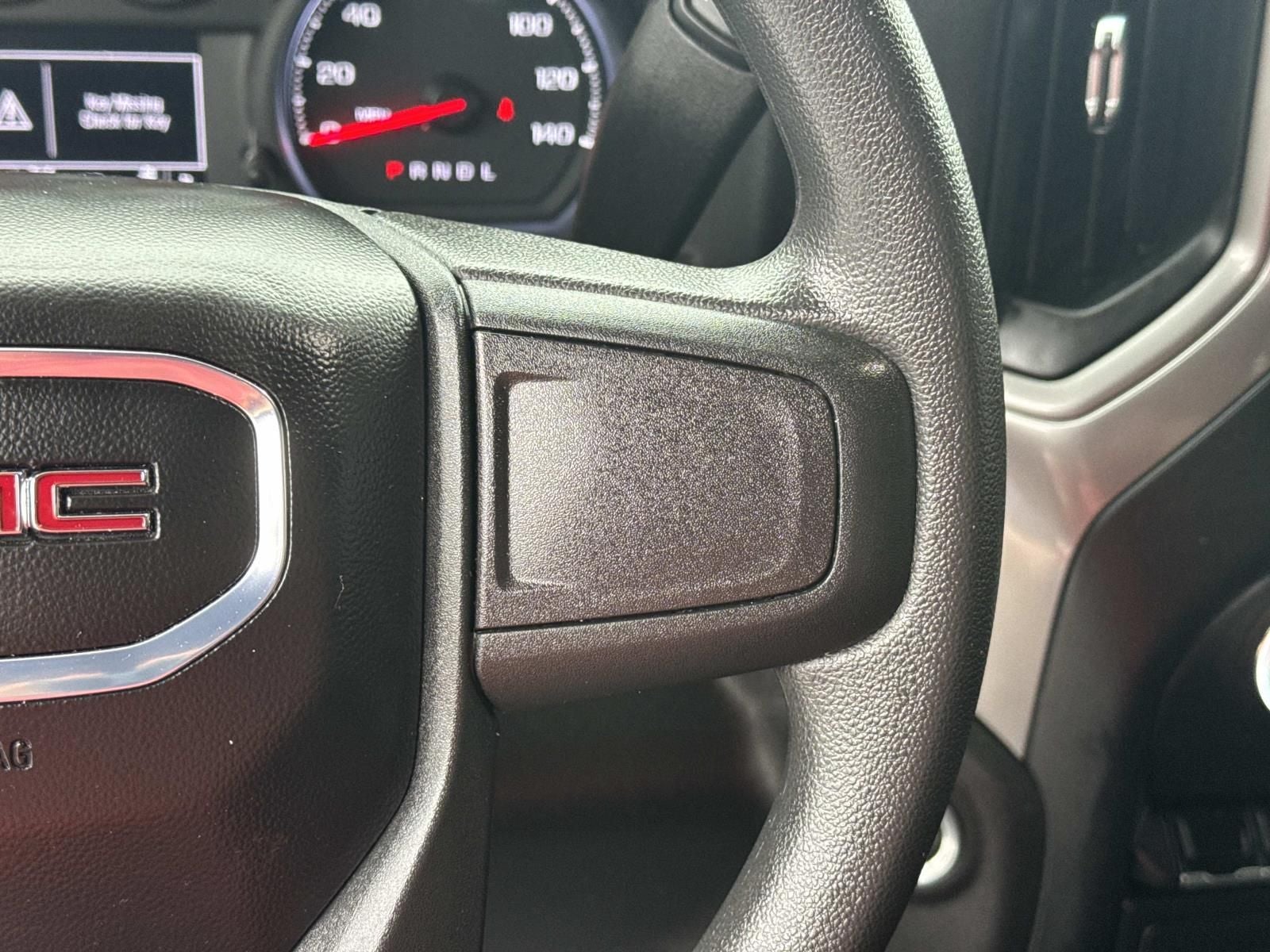 2024 GMC Sierra 1500 4WD Crew Cab Short Box Pro