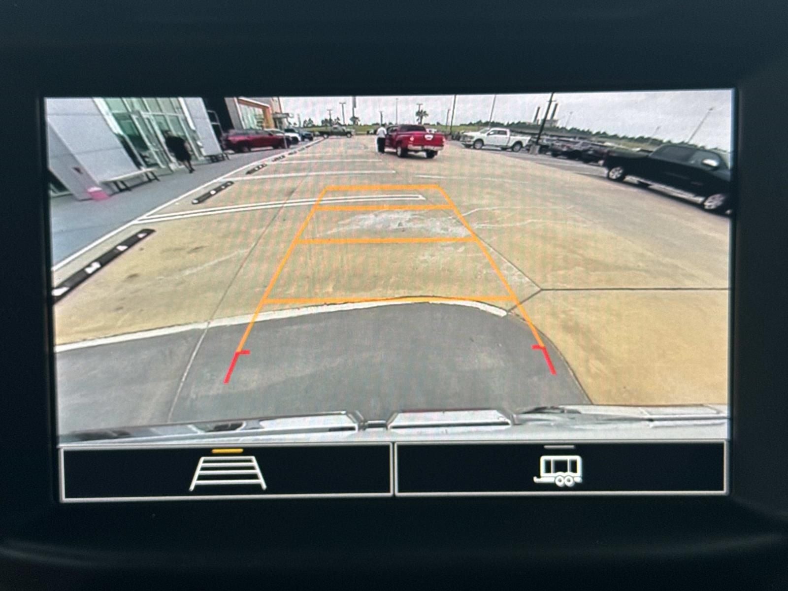 2024 GMC Sierra 1500 4WD Crew Cab Short Box Pro