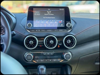 2024 Nissan Sentra SR Xtronic CVT