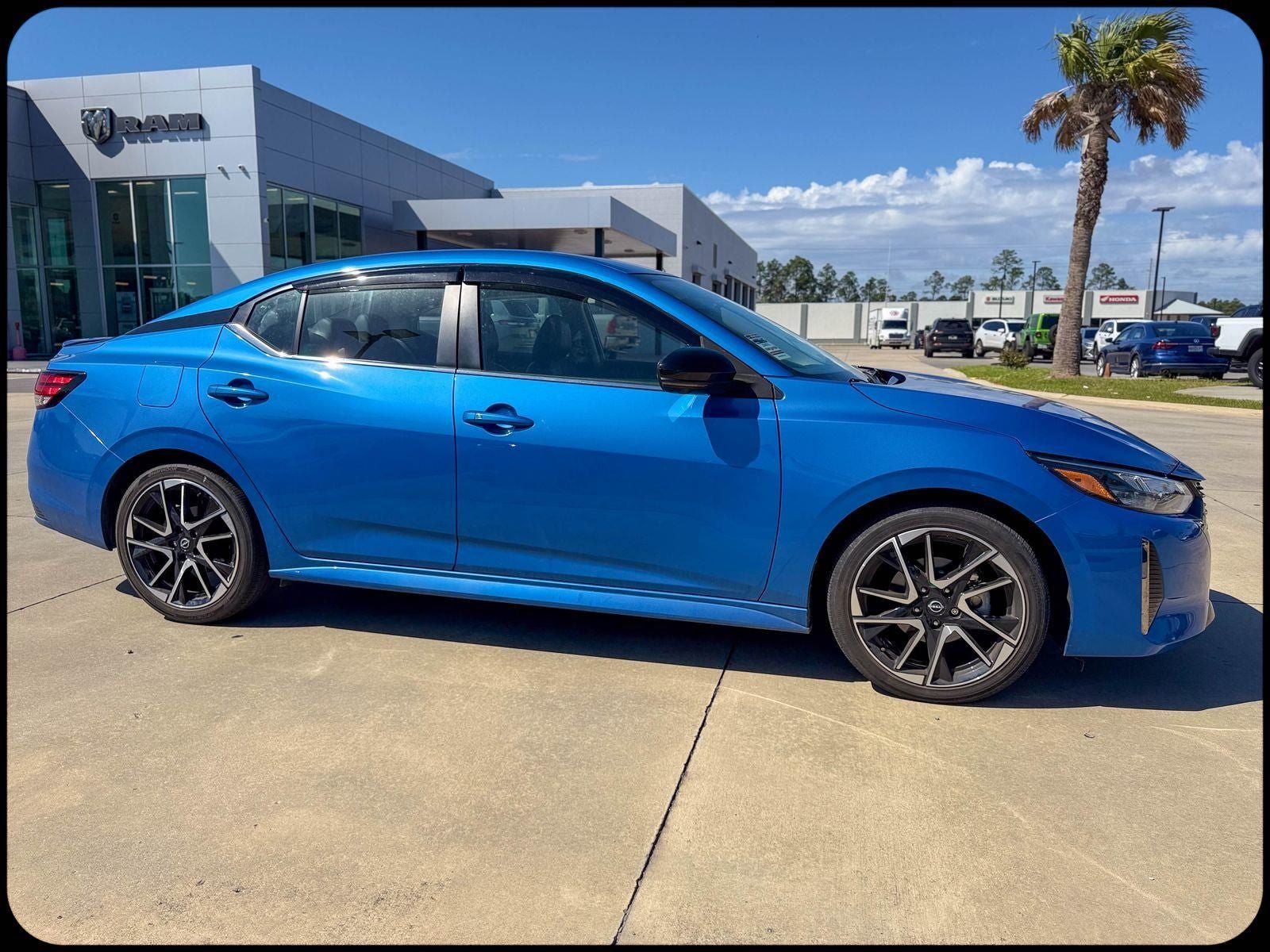 2024 Nissan Sentra SR Xtronic CVT