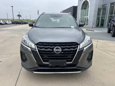 2024 Nissan Kicks SR Xtronic CVT
