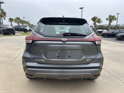 2024 Nissan Kicks SR Xtronic CVT