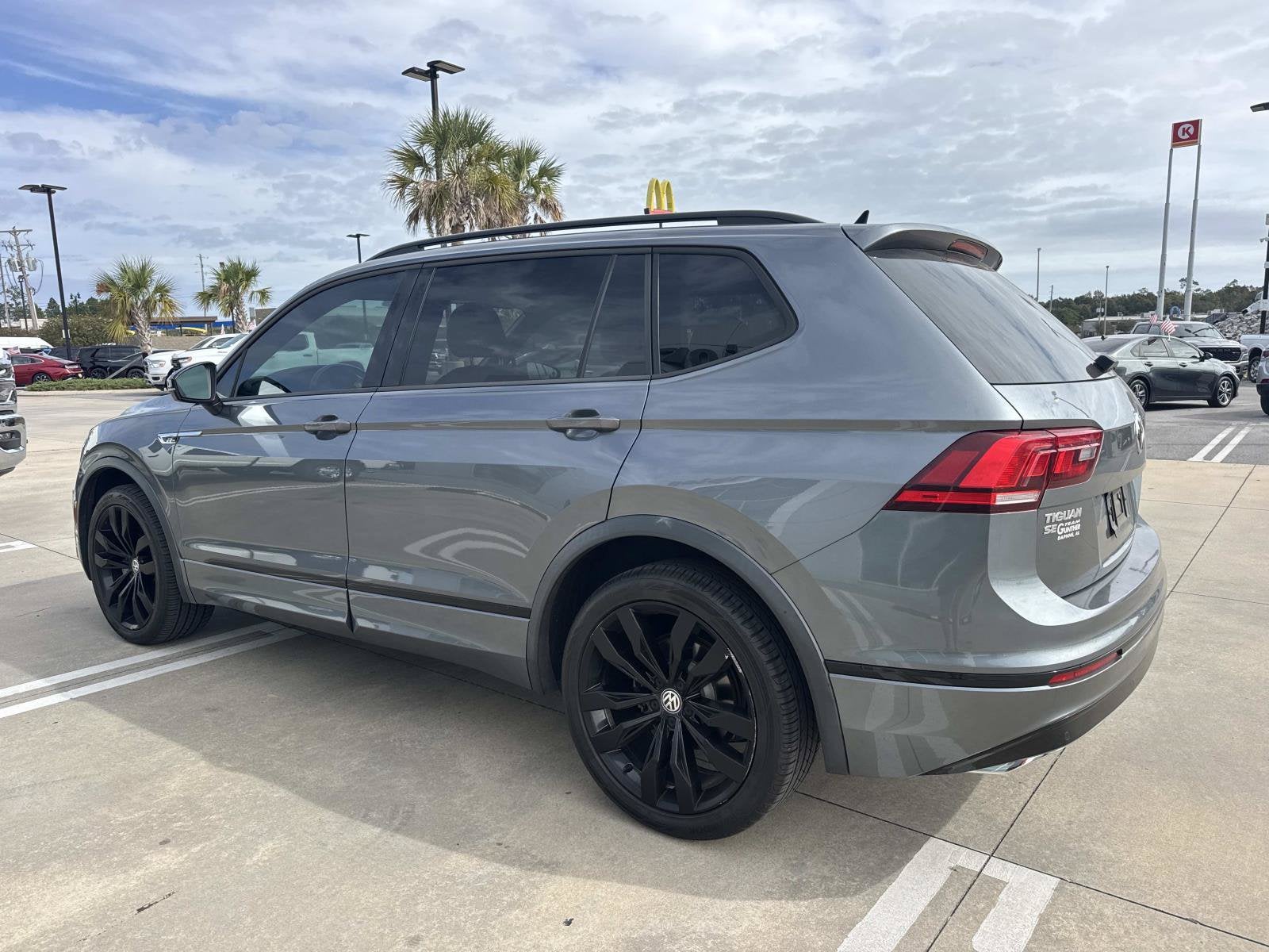 2021 Volkswagen Tiguan Base