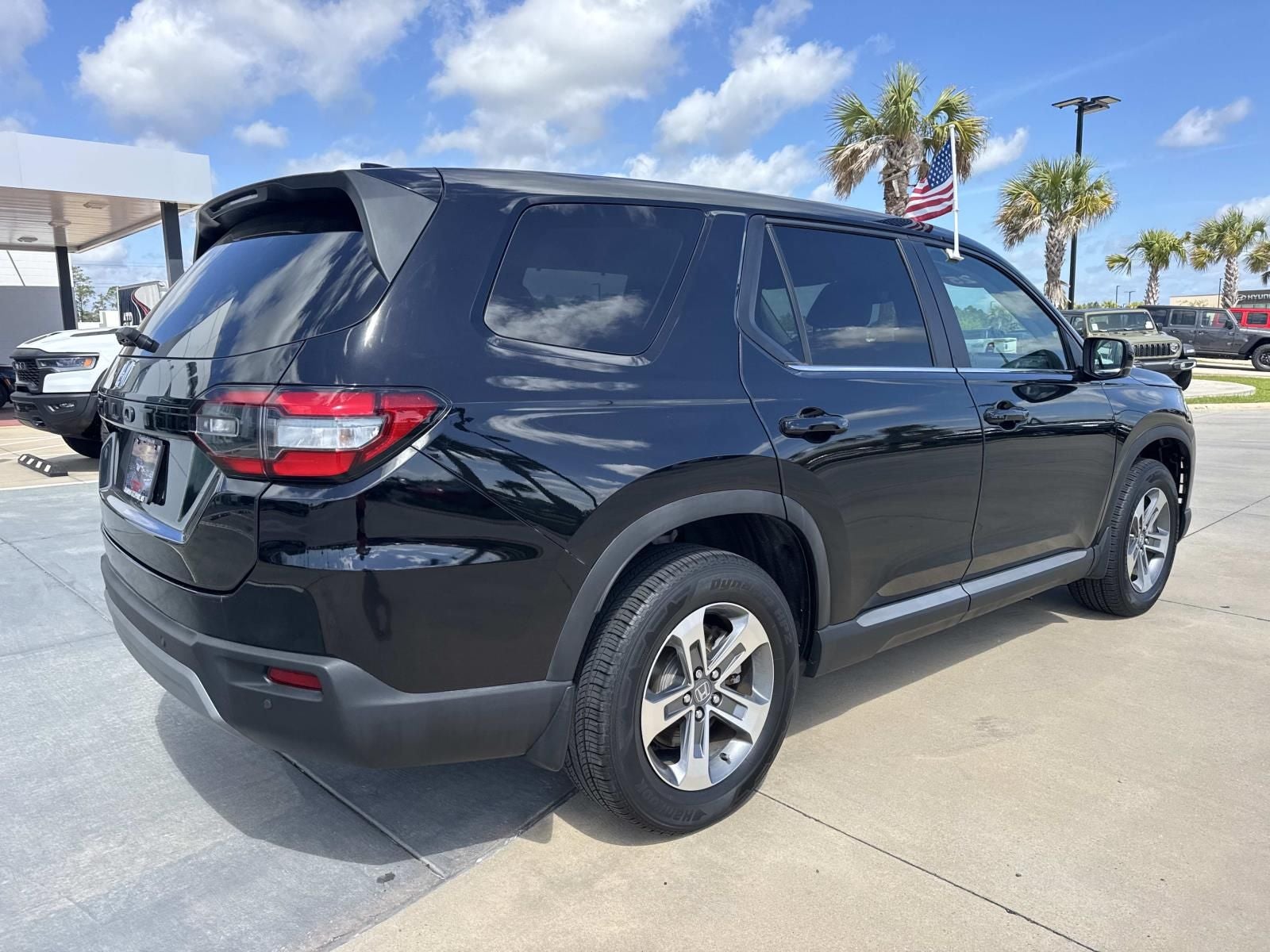2025 Honda Pilot Base