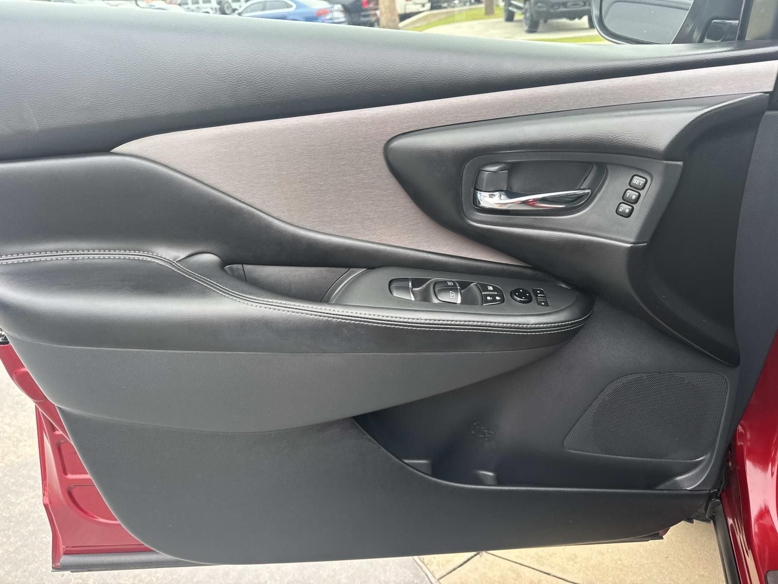 2023 Nissan Murano SL FWD