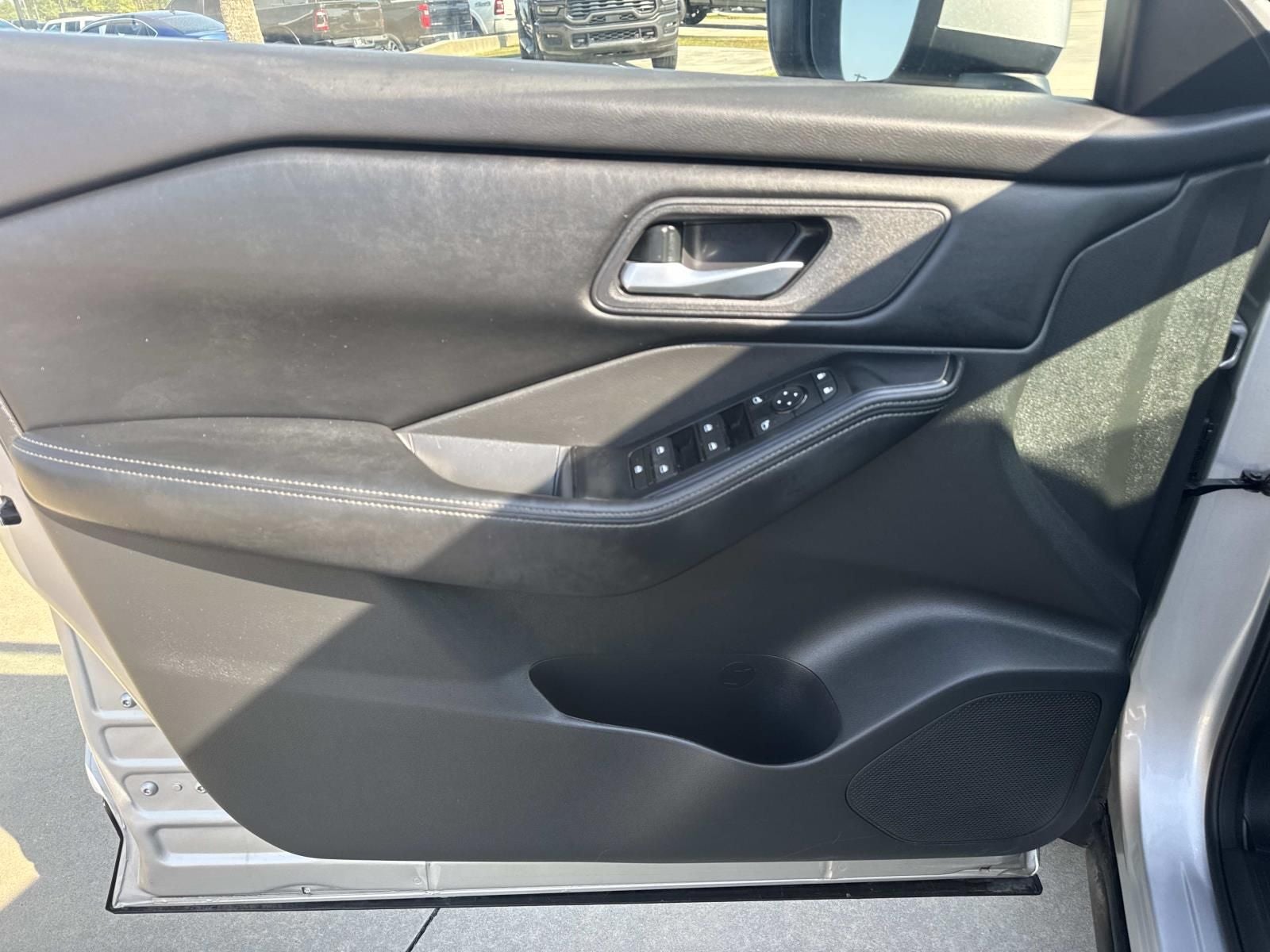 2025 Nissan Rogue SV Intelligent AWD