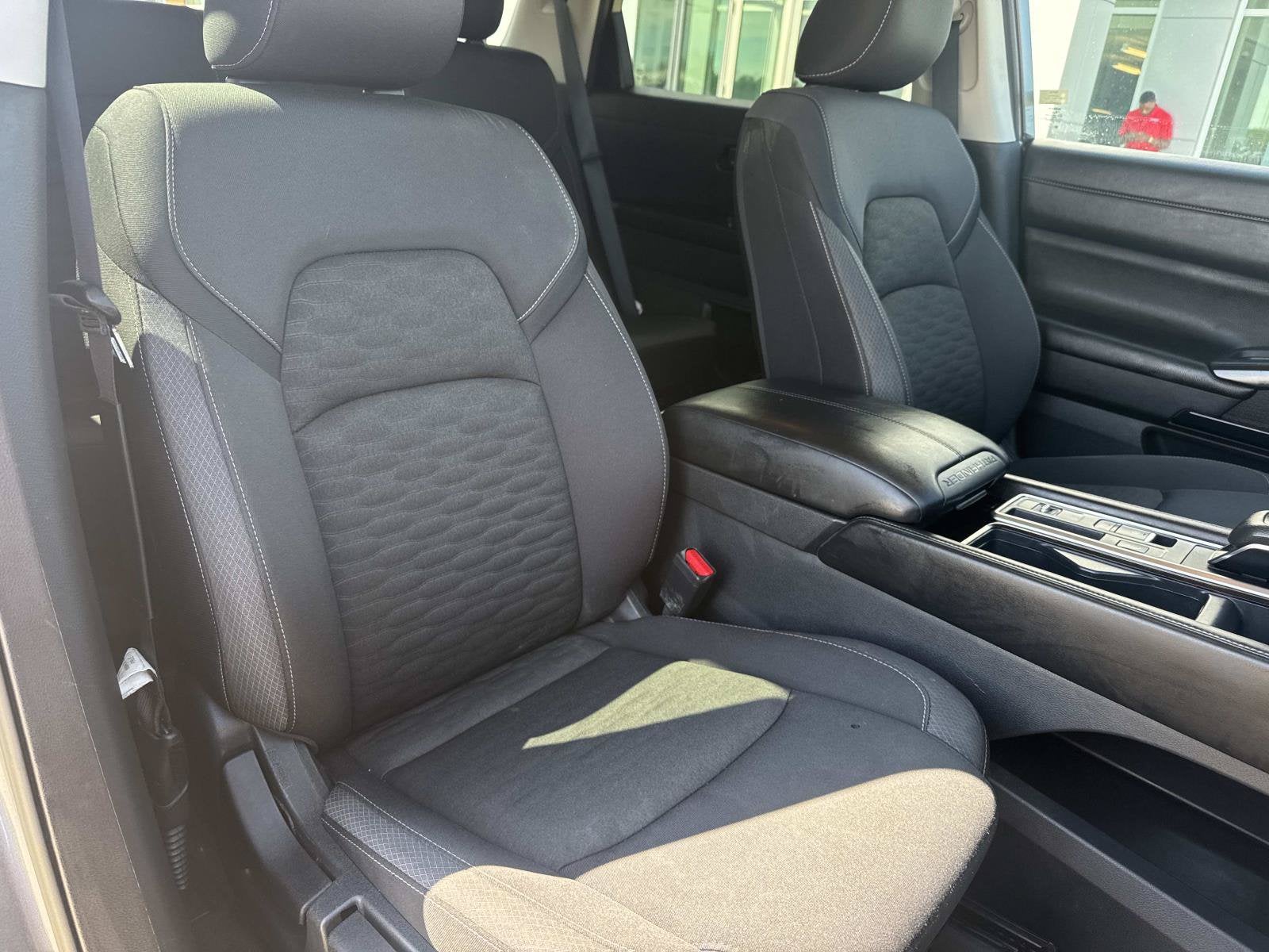 2025 Nissan Pathfinder SV FWD