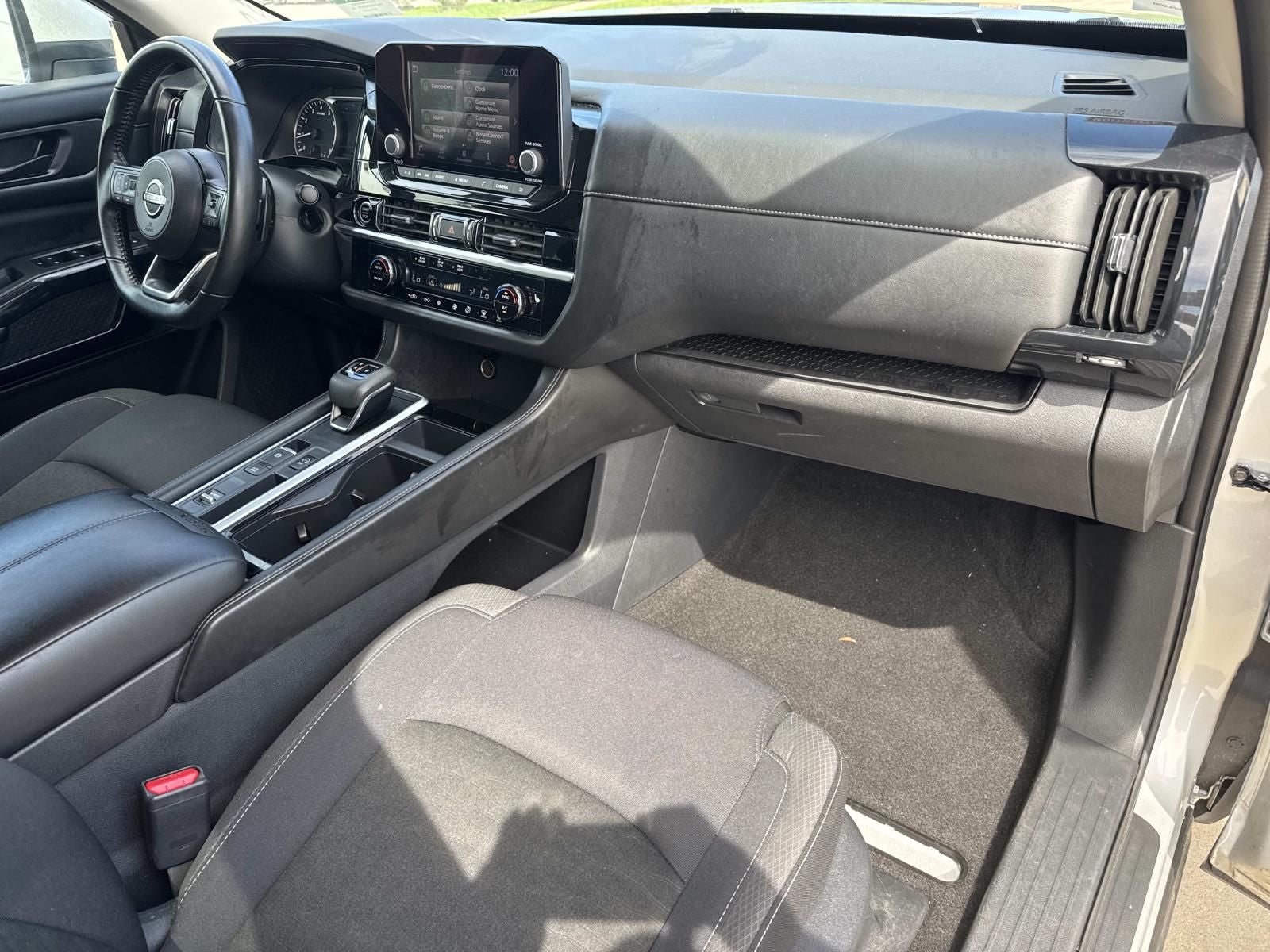 2024 Nissan Pathfinder SV FWD