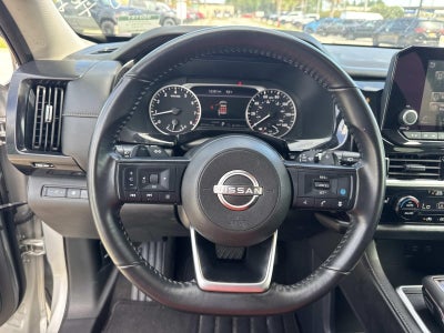 2024 Nissan Pathfinder SV FWD