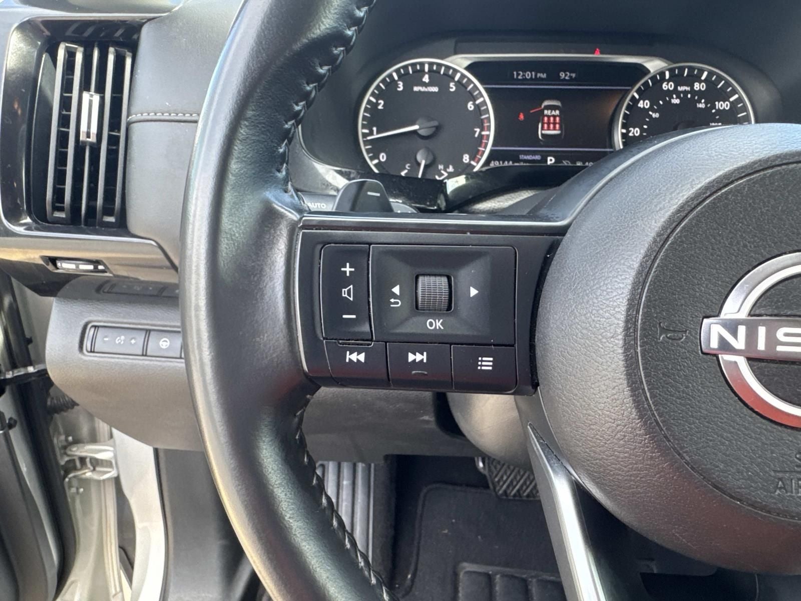 2024 Nissan Pathfinder SV FWD